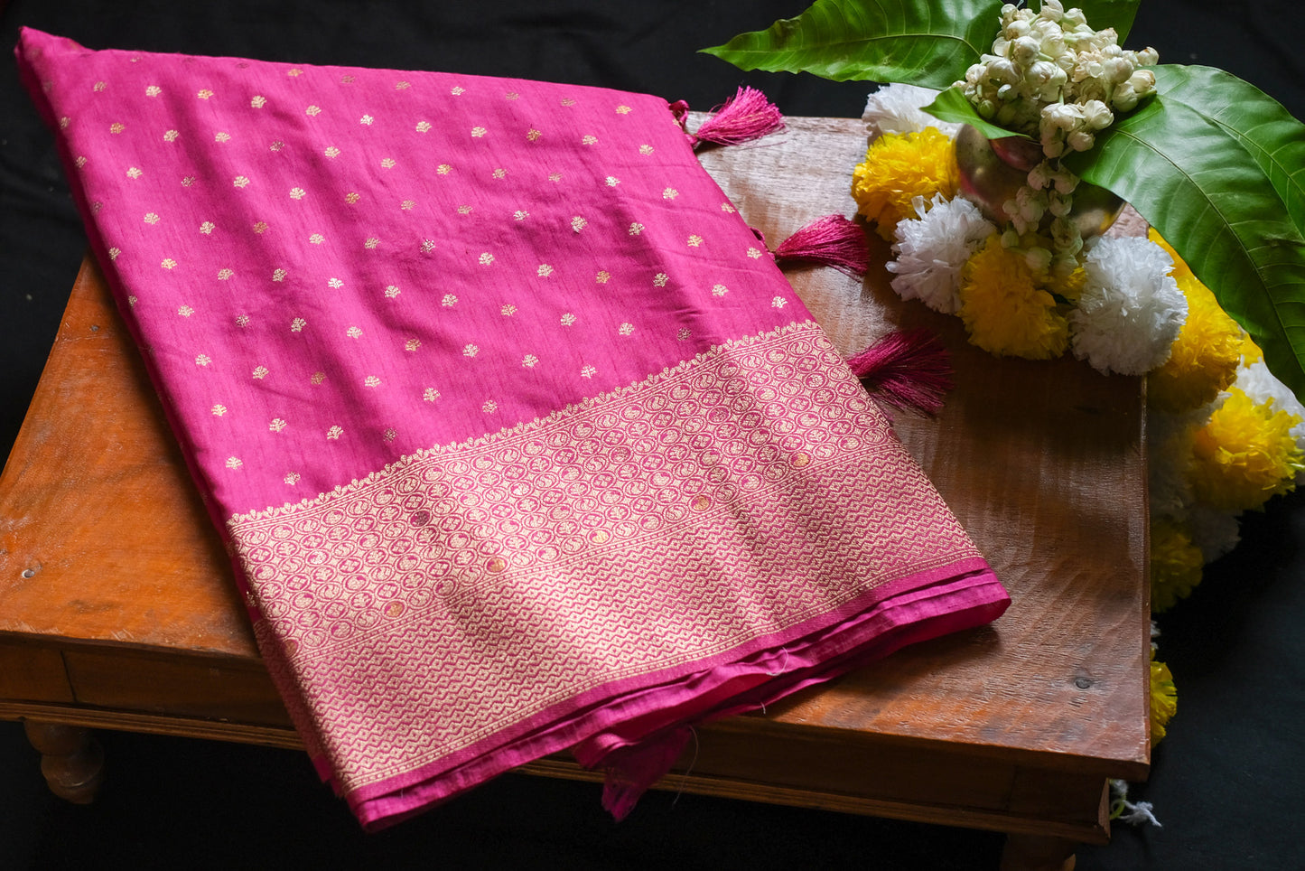 Gulabi Soundarya- Mirpur katan Saree