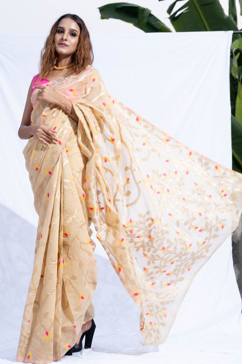 Chandan Raag - Dhakai Muslin Saree