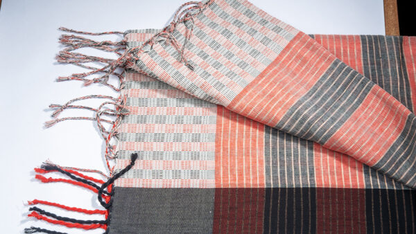 Bune khwaabon ki saree - Image 2