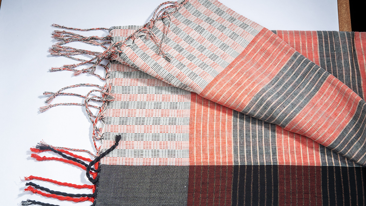 Bune khwaabon ki saree - Image 2